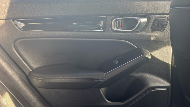 Honda Civic 2.0 eHEV Advance 5dr CVT Hybrid Hatchback